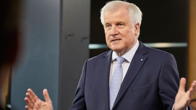 Seehofer_Bundestagswahl_Spot.png Horst Seehofer