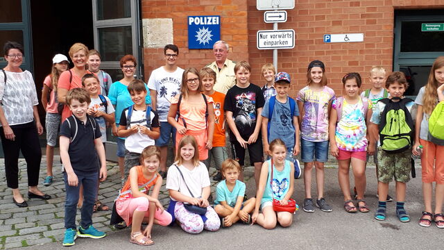 zu Besuch bei der Ingolstädter Polizei zu Besuch bei der Ingolstädter Polizei