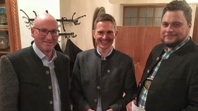 Nominierungsversammlung