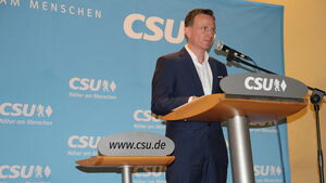 Prof. Dr. Hans Theiss Prof. Dr. Hans Theiss