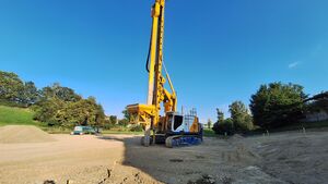 Baumaschine beim Projekt "Betreutes Wohnen"