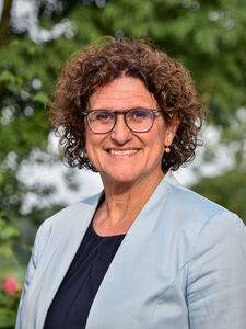 loibl-petra-dr-2023