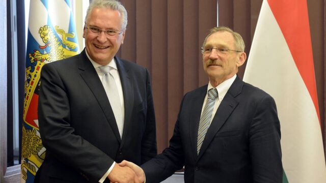 Joachim Herrmann und Sándor Pintér Joachim Herrmann und Sándor Pintér