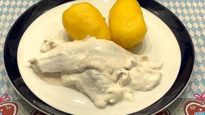 Heringssalat und Kartoffeln