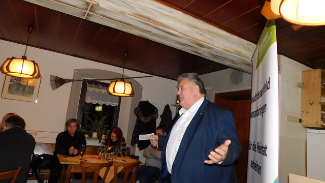 Foto: Horst Wunner Rede Gerhard Schneider