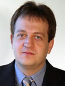 Dr. Reiner Schmid