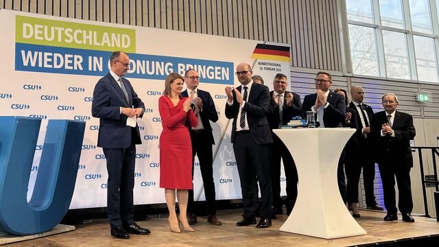 Unionskanzlerkandidat in der ASV Halle in Dachau