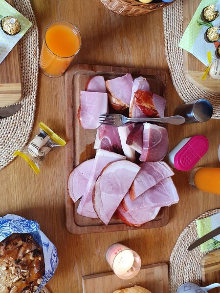 Ludwig Schifferl Osterfrühstückstisch