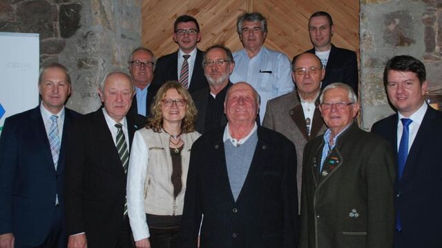 Der CSU-Ortsverband Hammelburg ehrte treue Mitglieder.